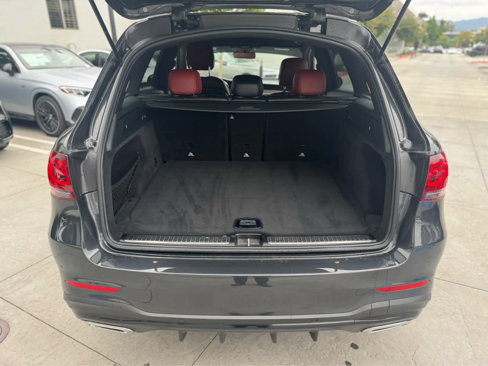 Used 2020 Mercedes-Benz GLC 300 w/ AMG Line image 11