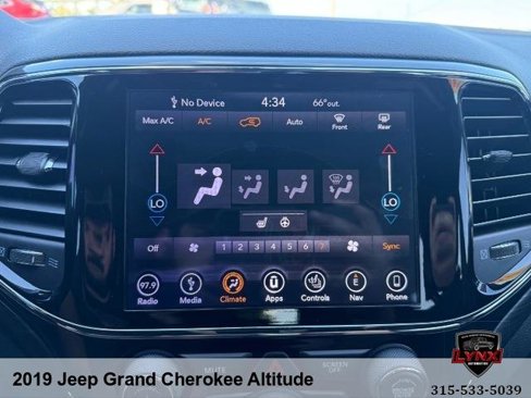 Used 2019 Jeep Grand Cherokee Altitude image 16