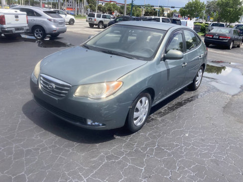 Used 2010 Hyundai Elantra GLS image 3