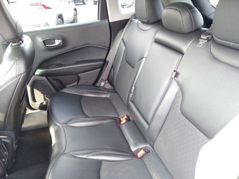 Used 2021 Jeep Compass Latitude image 13