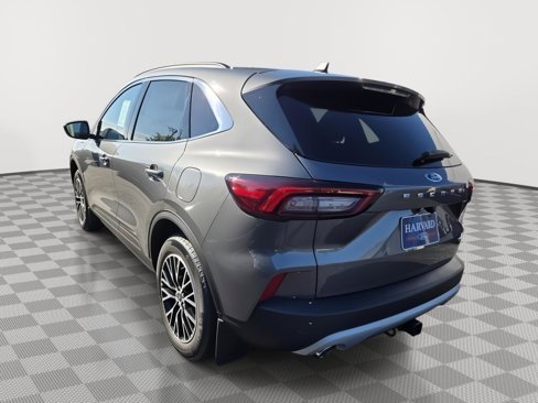 New 2025 Ford Escape SE image 4