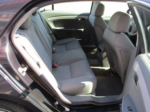 Used 2009 Chevrolet Malibu LS image 24