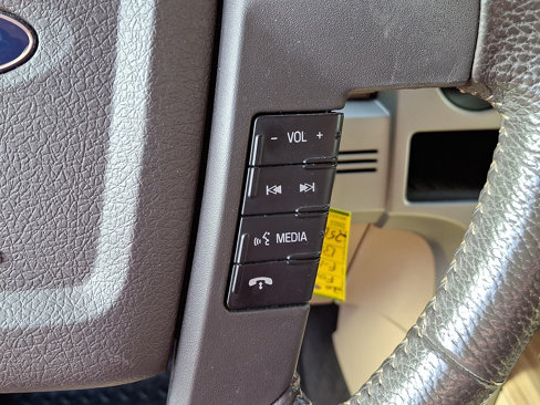 Used 2011 Ford F150 Lariat w/ Lariat Chrome Pkg image 23