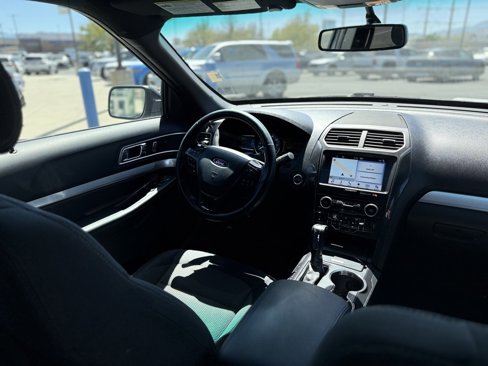 Used 2017 Ford Explorer XLT w/ Equipment Group 201A image 22