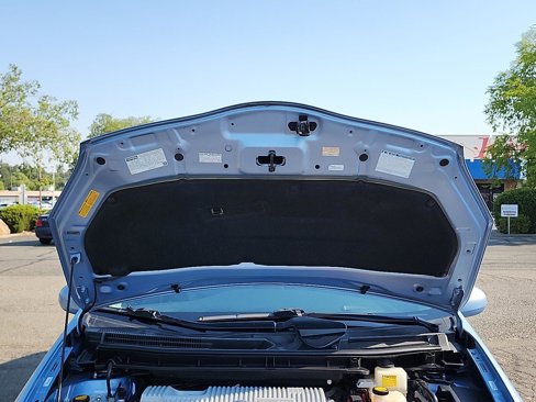 Used 2012 Toyota Prius Plug-In Hybrid image 23
