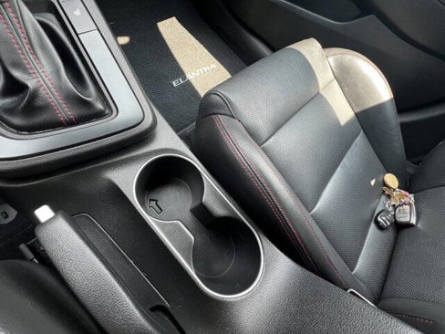 Used 2018 Hyundai Elantra Sport image 21