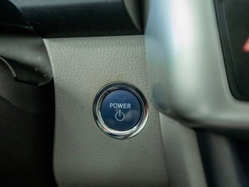 Used 2016 Toyota Highlander Limited image 20