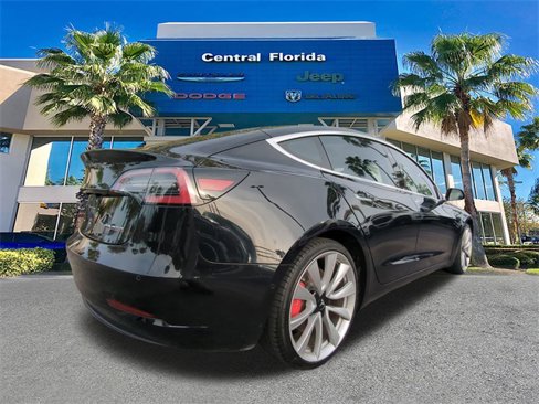 Used 2018 Tesla Model 3 Performance image 5
