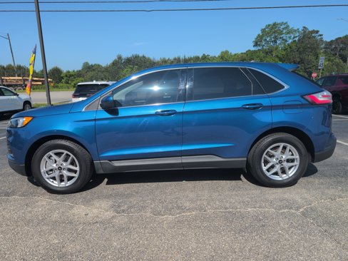Used 2023 Ford Edge SEL image 2