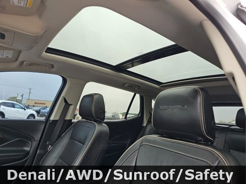 Used 2019 GMC Terrain Denali image 11