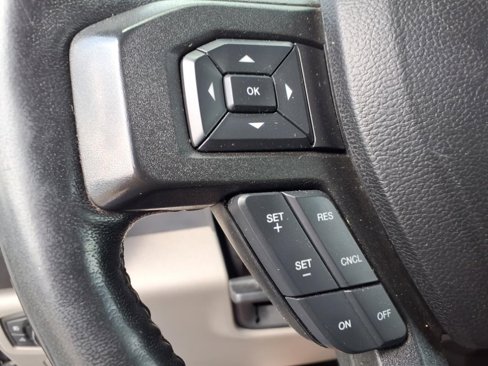 Used 2018 Ford F150 XLT w/ Equipment Group 302A Luxury image 22