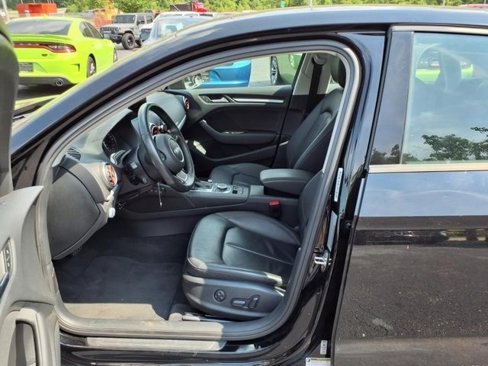 Used 2015 Audi A3 2.0T Premium image 4