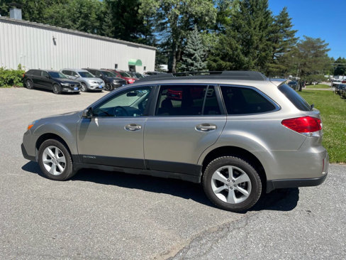 Used 2014 Subaru Outback 2.5i Premium image 8