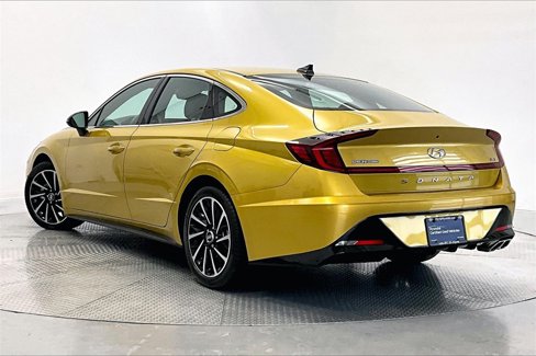 Certified 2020 Hyundai Sonata SEL Plus w/ Preferred Accessory Package image 12