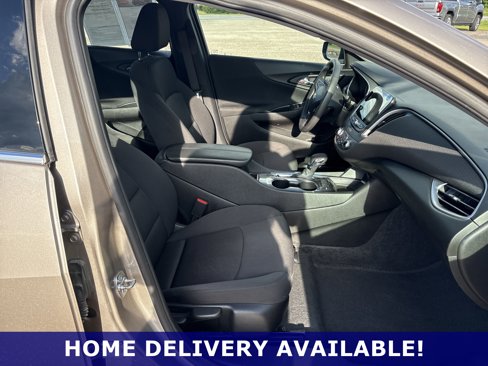 Used 2024 Chevrolet Malibu LT image 10