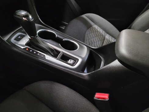 Used 2019 Chevrolet Equinox LT image 26