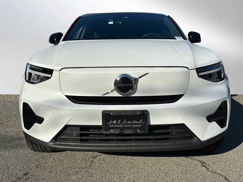 Certified 2024 Volvo C40 Recharge Core w/ Climate Package image 2