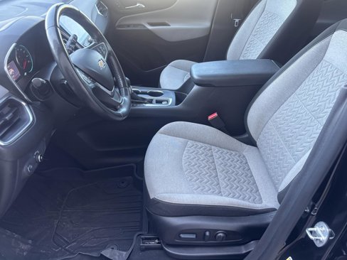 Used 2022 Chevrolet Equinox LT image 25