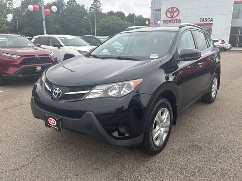 Used 2015 Toyota RAV4 LE image 3
