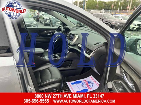 Used 2023 GMC Terrain SLT image 15