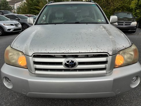 Used 2005 Toyota Highlander Limited image 2