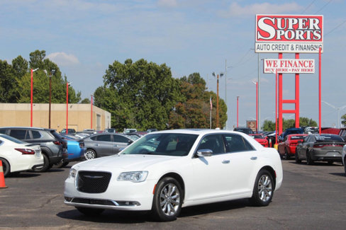 Used 2017 Chrysler 300 C w/ Safetytec Plus Group image 8
