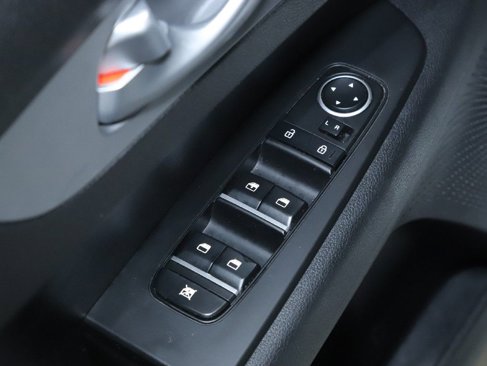 Used 2023 Kia Forte LXS image 16