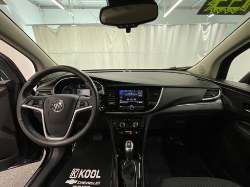 Used 2022 Buick Encore Preferred w/ Safety Package image 14