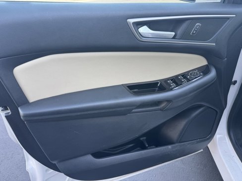 Used 2019 Ford Edge SEL w/ Equipment Group 201A image 13
