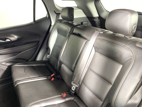 Used 2020 GMC Terrain SLT image 32