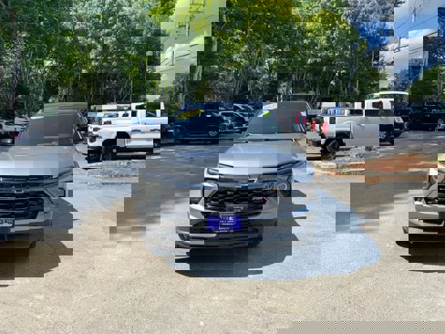 Certified 2025 Chevrolet TrailBlazer RS w/ Convenience Package image 9