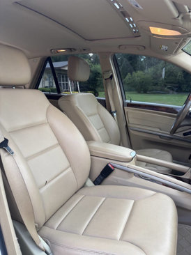 Used 2011 Mercedes-Benz ML 350 4MATIC image 25