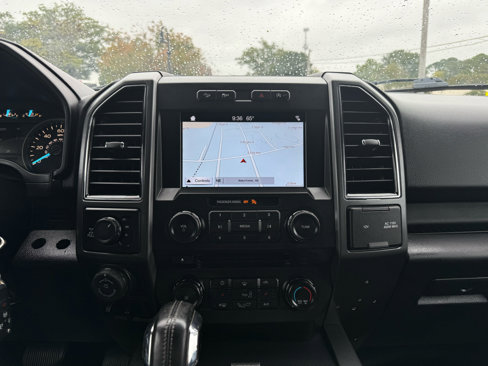 Used 2018 Ford F150 XLT w/ Equipment Group 302A Luxury image 25