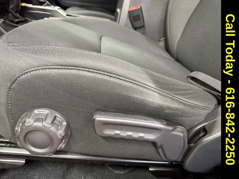 Used 2018 Jeep Wrangler Unlimited Sahara image 23