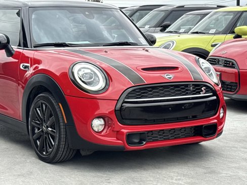 Used 2019 MINI Cooper S image 2