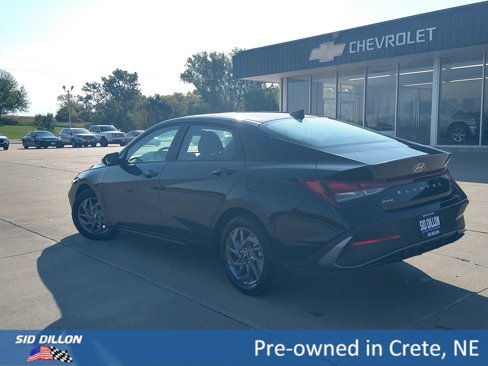 Used 2024 Hyundai Elantra SEL image 16