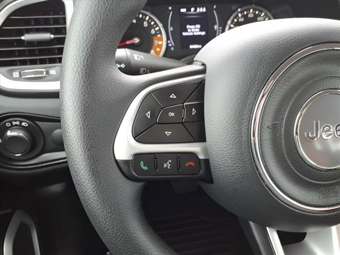 Used 2019 Jeep Renegade Sport w/ UConnect 7.0 Group image 14
