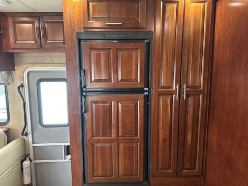 Used 2016 Ford E-450 and Econoline 450 Super Duty w/ Motorhome Prep Package image 26