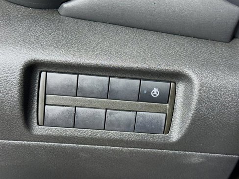 Certified 2021 Nissan Kicks SR w/ SR Premium Package image 11