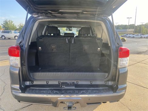Used 2011 Toyota 4Runner SR5 image 8