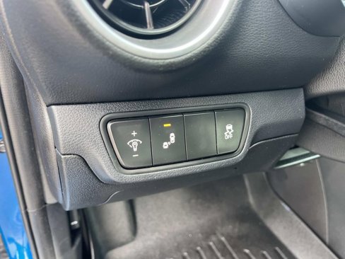 Used 2023 Kia Forte GT image 15