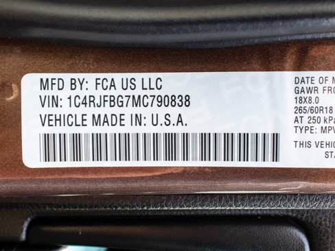 Used 2021 Jeep Grand Cherokee Limited image 14