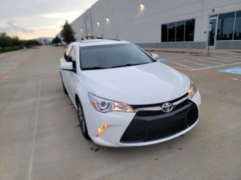 Used 2017 Toyota Camry SE image 21