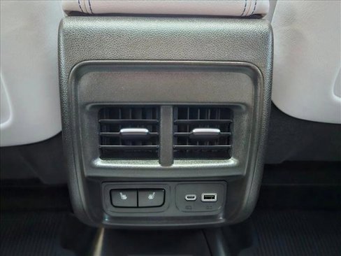 Certified 2025 Cadillac XT4 Sport image 18