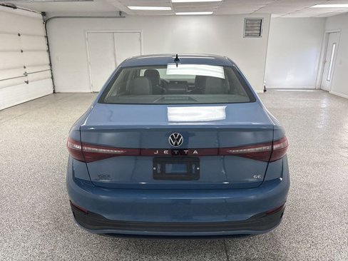 Used 2025 Volkswagen Jetta SE image 56