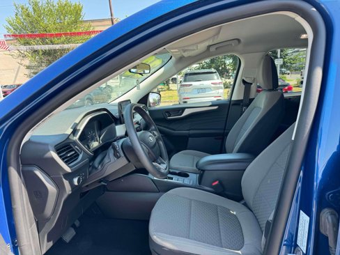 Used 2022 Ford Escape SE image 29