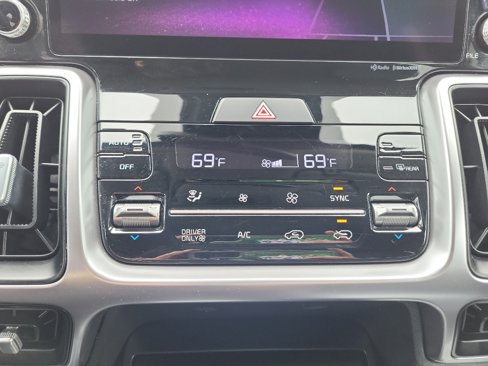 Used 2022 Kia Sorento S image 18