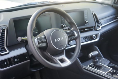 Used 2024 Kia Sportage LX image 21