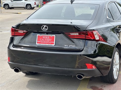 Used 2015 Lexus IS 250 image 7