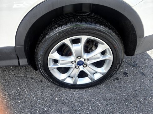 Used 2013 Ford Escape SE image 91
